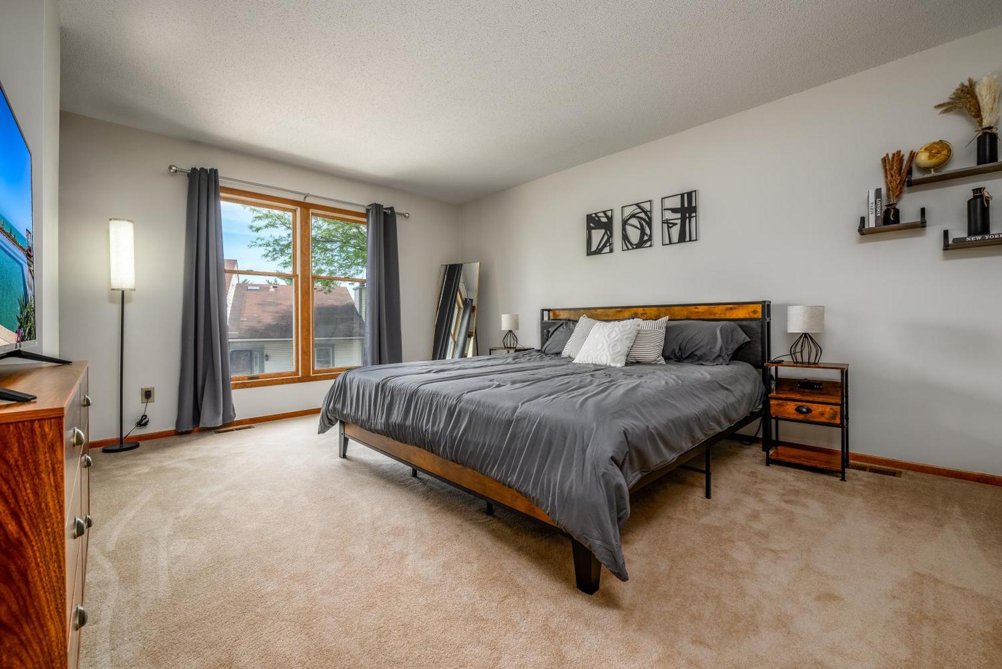 Family Friendly And Quite 2 Bedroom Condo Close To Fun Fort Wayne Exterior photo